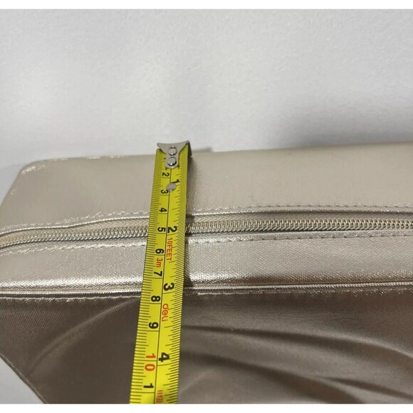 Lancome Metallic Gold color Makeup Bag Case ~ 2023 limited Edition~ with Handle - Picture 7 of 7